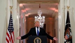 الرئيس الأمريكي دونالد ترامب