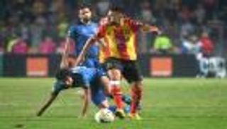 صحف مصر تنتقد الأهلي ومدربه بعد "أسوأ نهائي أفريقي"