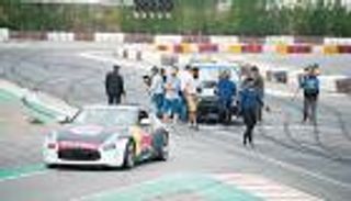 "مواصفات" تروج لائحة المركبات المعدلة برسالة سينمائية