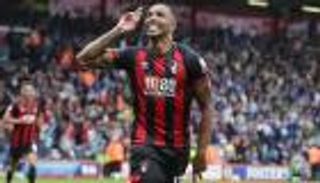 مدرب بورنموث يلمح لرفض انتقال لاعبه إلى تشيلسي