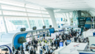 عمالقة النفط "ينقبون" عن استثمارات جديدة في "أديبك 2018"