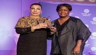 لجهودها المتميزة في تمكين المنجز الثقافي والإبداعي في الإمارات