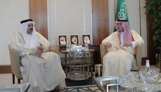 الوزير عادل الجبير والدكتور عبداللطيف الزياني