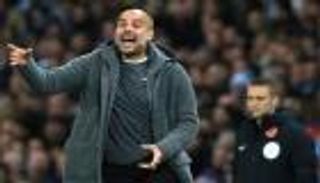 جوارديولا مهدد بعقوبة بسبب حكم مباراة ديربي مانشستر