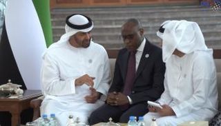 الشيخ محمد بن زايد آل نهيان والمبعوث الخاص للرئيس السنغالي