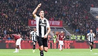 يوفنتوس وميلان