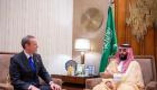 ولي العهد السعودي يلتقي المبعوث الخاص لرئيسة وزراء بريطانيا