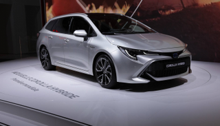 النسخة "هاتش باك" من موديل كورولا في معرض باريس