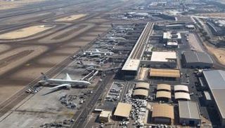 طائرة تابعة لطيران الإمارات