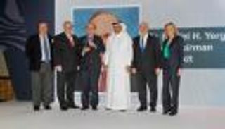 "أديبك 2018" يكرم الفائزين بجوائزه التي تحتفي بالابتكار والتميز