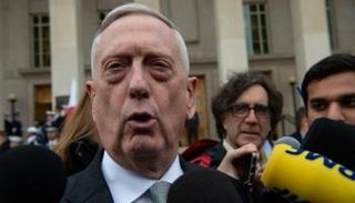 جيمس ماتيس قبل بداية اجتماع مع نظيره البولندي