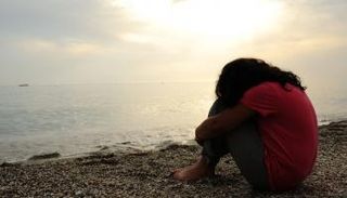 تريد فوكس تسليط الضوء على أن الوحدة تصيب صغار السن أيضا