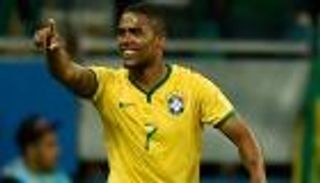 كوستا يكشف عن الخطر الذي هدده بالحرمان من منتخب البرازيل