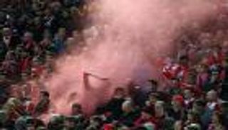 روما يتبرع بـ150 ألف يورو لمشجع ليفربول