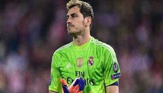 الإسباني إيكر كاسياس