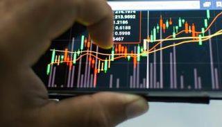 الأسهم الأوروبية تتعافى رغم الاضطرابات