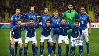 إيطاليا