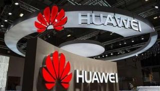 هواوي تطرح هاتفها القابل للطي العام المقبل