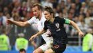 هاري كين: مودريتش الأفضل في العالم