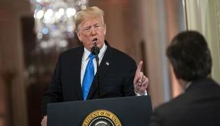 الرئيس الأمريكي دونالد ترامب في أحد المؤتمرات الصحفية