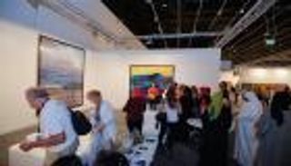 "فن أبوظبي" ينظم معرضا مستوحى من كتاب "رسائل إلى شاب مسلم"