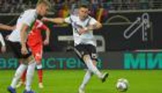 سولي يرفض مقارنته ببواتينج وهوملز