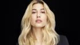 أسرار حفاظ 5 نجمات على نضارة بشرتهن