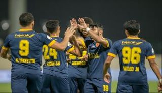 من مباراة الفجيرة والشارقة