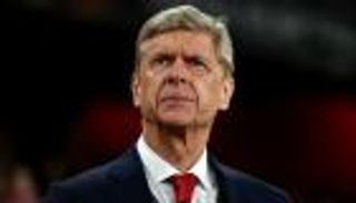 فينجر يتوقع خلافة الإنسان الآلي للمدربين