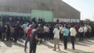 تفاصيل علاقة "مافيا" السكر في إيران باحتجاجات عمال خوزستان