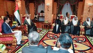 الشيخ محمد بن راشد آل مكتوم وعمران خان