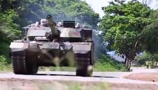 الصين تكشف النقاب عن دبابات "انتحارية" بضغطة زر واحدة