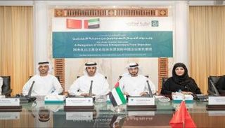 تجارة أبوظبي تبحث التعاون التجاري مع شنزن الصينية