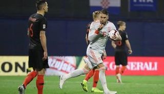 راموس ولوفرين في مباراة إسبانيا وكرواتيا