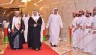 السفارة العمانية بالإمارات: ارتباطات وراء مغادرة عبدالله بن زايد حفل اليوم الوطني