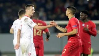 البرتغال وبولندا