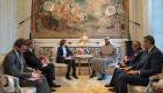 محمد بن زايد يبحث مع وزيرة الدفاع الفرنسية سبل التعاون المشترك 