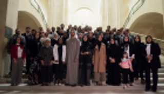 محمد بن زايد يلتقي عددا من طلبة الإمارات الدارسين بجامعات فرنسا