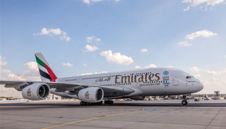 طيران الإمارات 