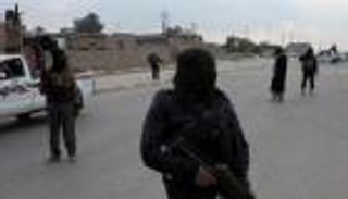 إطلاق سراح 16 مصريا في ليبيا احتجزهم مسلحون لخلاف مالي