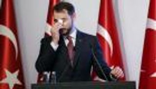 صهر أردوغان يعترف بتباطؤ اقتصاد تركيا خلال 2018 ويترقب الأسوأ