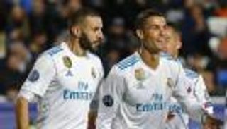 بنزيمة: مستعد للقيام بدور رونالدو مع ريال مدريد