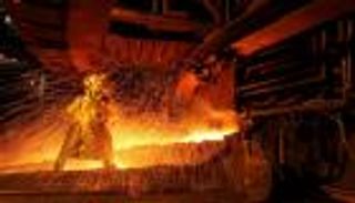 النيكل يهبط لأدنى مستوى في 13 شهرا وسط مخاوف بشأن الطلب