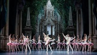 أوبرا باريس تستعد للاحتفال بمرور 350 عاما -أرشيفية