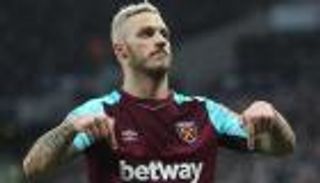 بيليجريني يكشف مستقبل أرناوتوفيتش مع وست هام