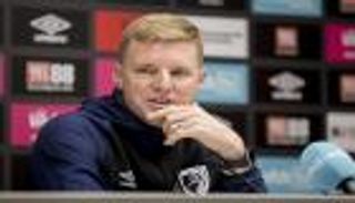 مدرب بورنموث يتذكر التعادل الماراثوني قبل مواجهة أرسنال