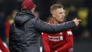 كلوب يتغنى بأهداف ليفربول ويلوم هندرسون 