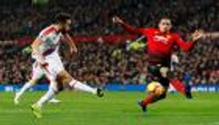 كريستال بالاس يحقق نقطة تاريخية أمام يونايتد