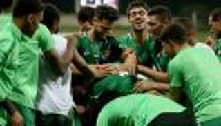 لاعب شباب الأهلي: هدفنا صدارة الدوري الإماراتي