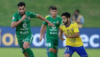 صورة من مباراة شباب الأهلي والظفرة 